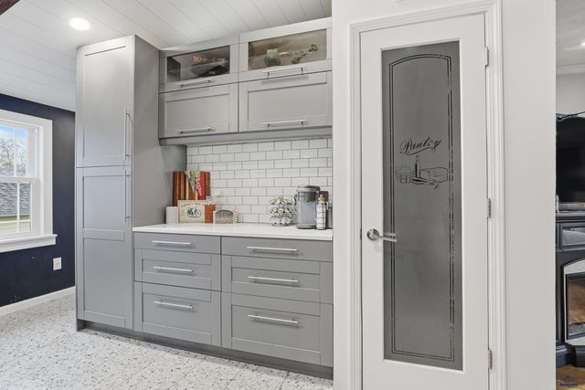 4239 CANYON LAKE DR, Rapid City, SD 57702