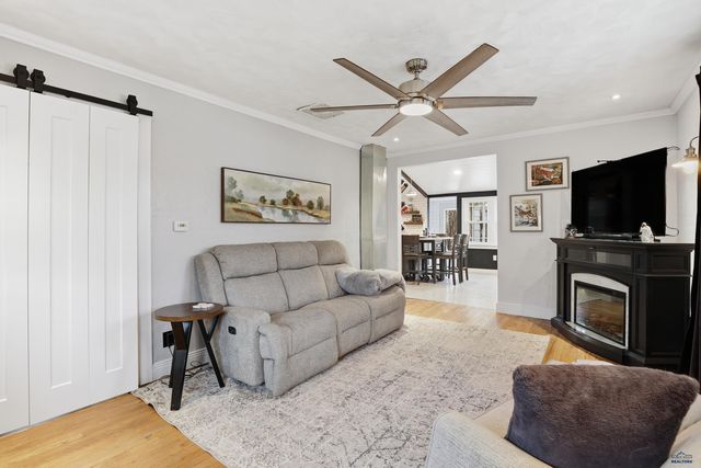 4239 CANYON LAKE DR, Rapid City, SD 57702