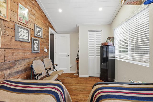 4239 CANYON LAKE DR, Rapid City, SD 57702