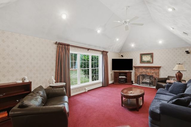 4 Frank Drive, Milford, MA 01757