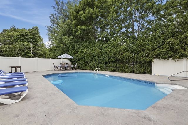 4 Frank Drive, Milford, MA 01757