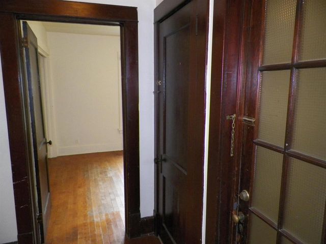 426 N Ingersoll Street, Madison, WI 53703