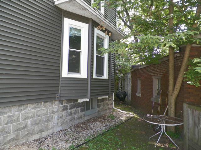 426 N Ingersoll Street, Madison, WI 53703