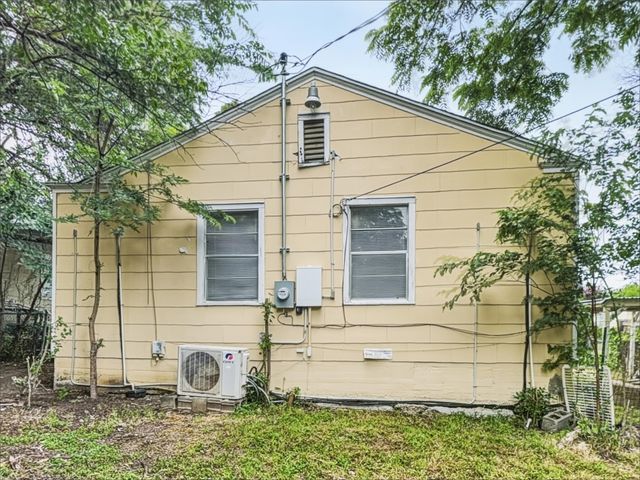 5013 Kessler Road, River Oaks, TX 76114