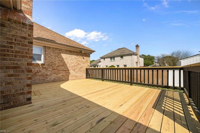 1108 Fallbrook Bend BND, Virginia Beach, VA 23455