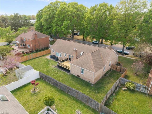 1108 Fallbrook Bend BND, Virginia Beach, VA 23455