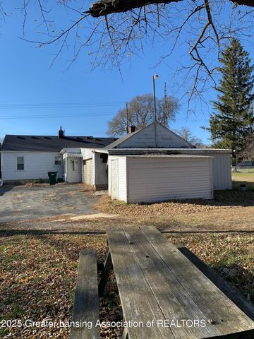 6421 S Washington Avenue, Lansing, MI 48911