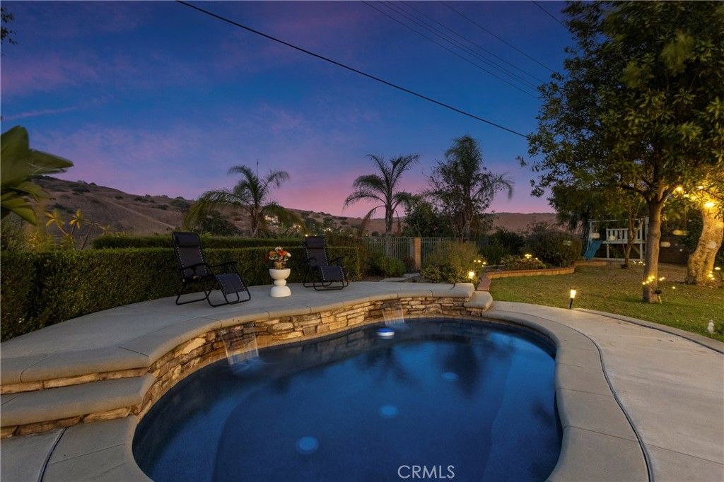 Image 2 of property listing at 220 Copa De Oro Drive, Brea, CA 92823