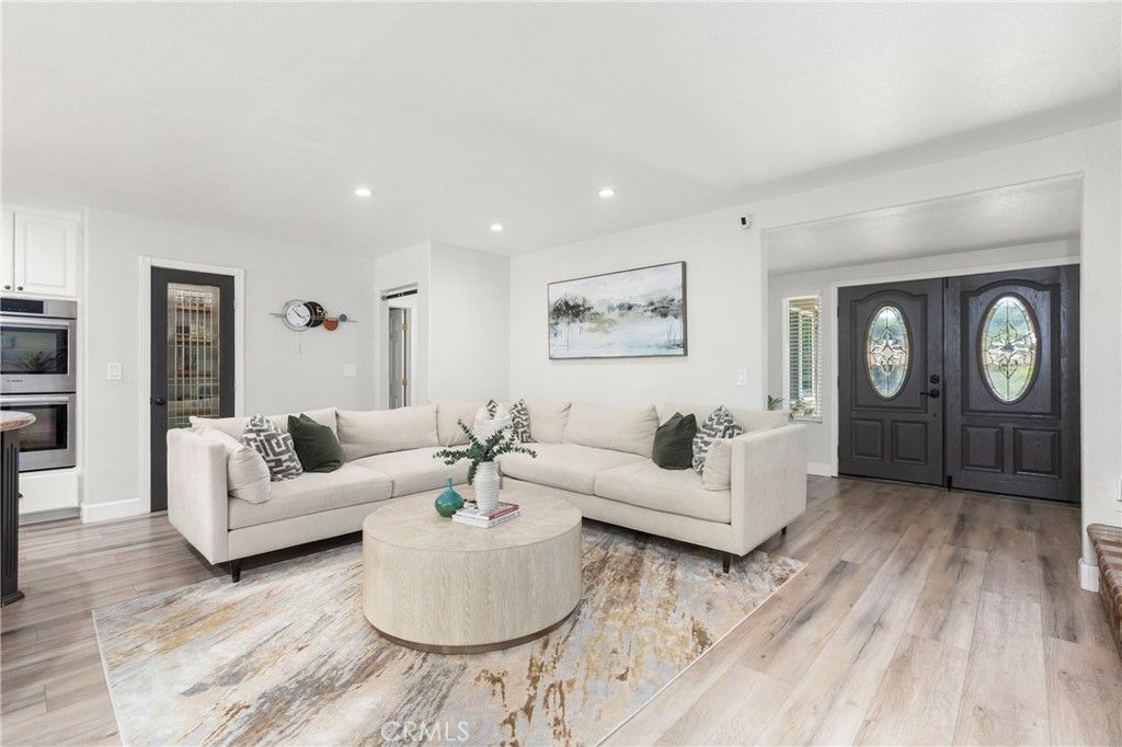 Image 8 of property listing at 220 Copa De Oro Drive, Brea, CA 92823