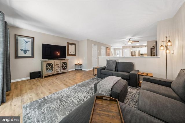 109 REGISTER DR, Newark, DE 19711