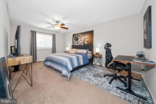 109 REGISTER DR, Newark, DE 19711