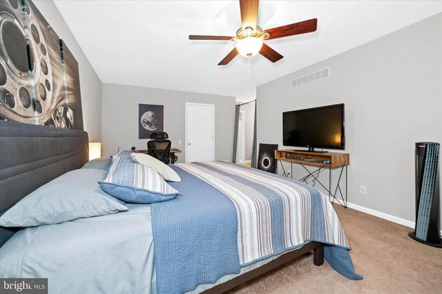 109 REGISTER DR, Newark, DE 19711