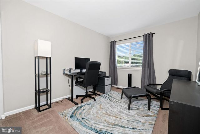 109 REGISTER DR, Newark, DE 19711