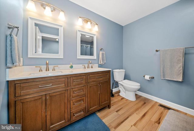109 REGISTER DR, Newark, DE 19711