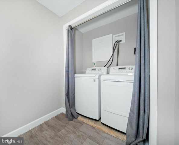 109 REGISTER DR, Newark, DE 19711