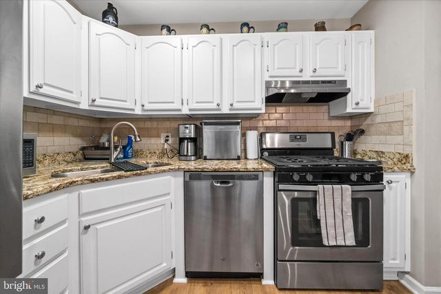 109 REGISTER DR, Newark, DE 19711