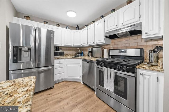 109 REGISTER DR, Newark, DE 19711