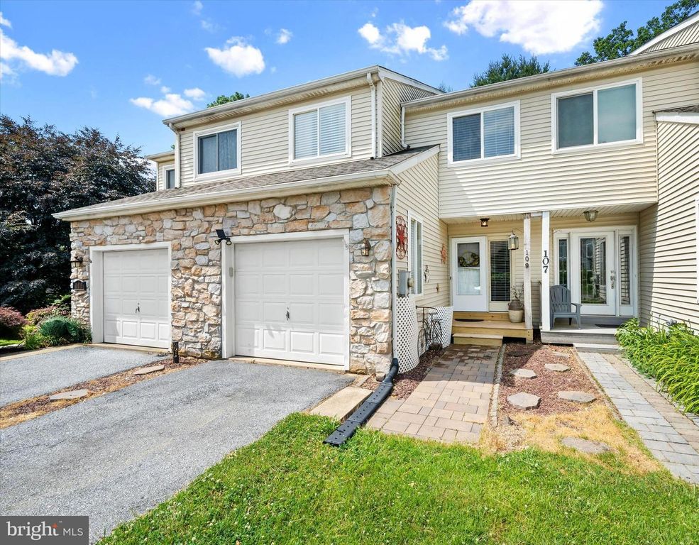 109 REGISTER DR, Newark, DE 19711