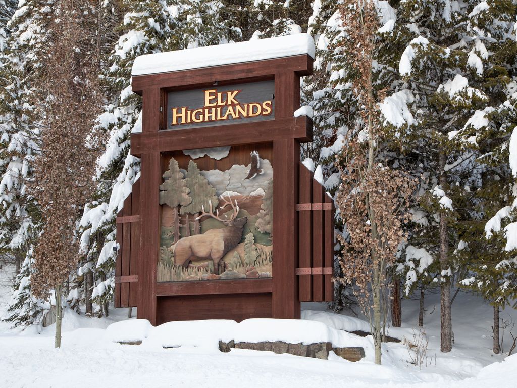 1013 Whispering Pines Lane, Whitefish, MT 59937 photo 2