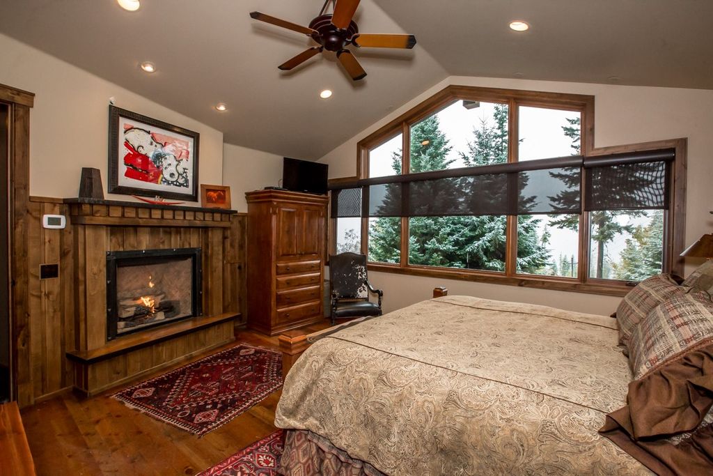 1013 Whispering Pines Lane, Whitefish, MT 59937 photo 22