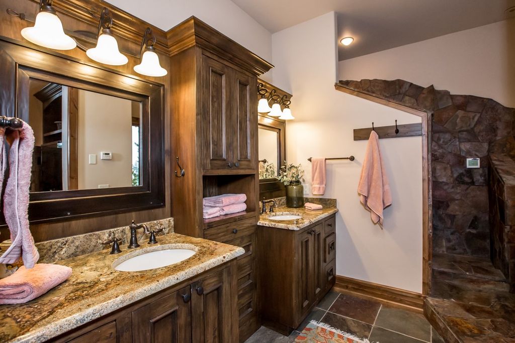 1013 Whispering Pines Lane, Whitefish, MT 59937 photo 27