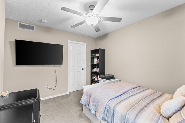 130 Welshmore Drive, Galloway, OH 43119