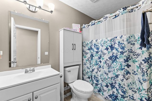 130 Welshmore Drive, Galloway, OH 43119