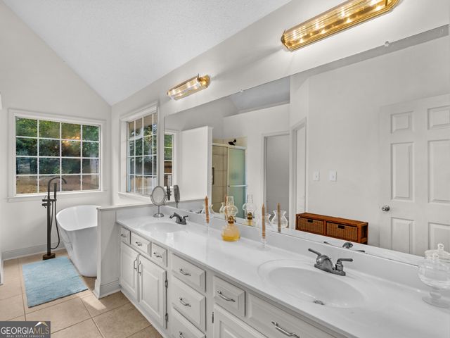 130 Acadian Drive, Stockbridge, GA 30281