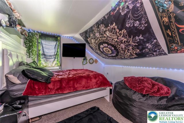 27 Packer Avenue, Whitehall Twp, PA 18052