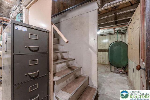 27 Packer Avenue, Whitehall Twp, PA 18052