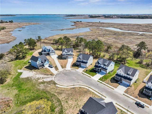 128 Robert Bruce RD, Poquoson, VA 23662