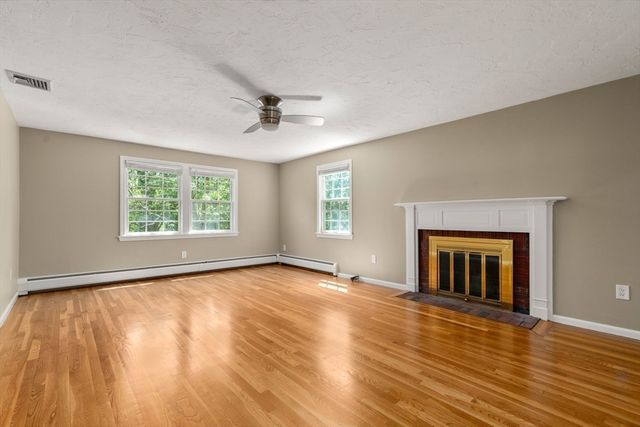 141 Westgate Road, Wellesley, MA 02481