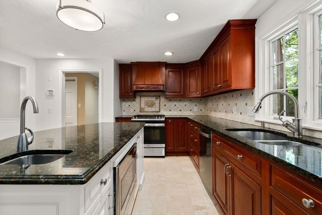 141 Westgate Road, Wellesley, MA 02481