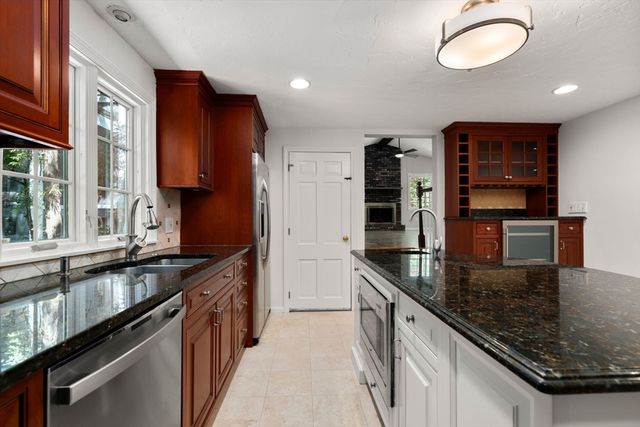 141 Westgate Road, Wellesley, MA 02481