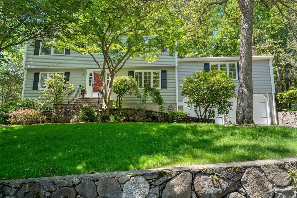 141 Westgate Road, Wellesley, MA 02481