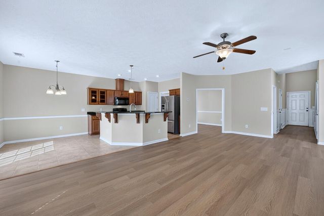 51 Fairfield Drive, Phenix City, AL 36869