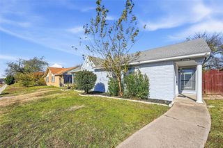 6078 Dooley Drive, The Colony, TX 75056