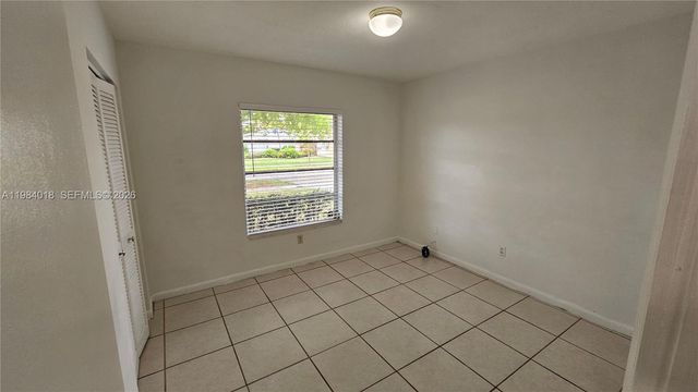 12320 SW 105th St, Miami, FL 33186