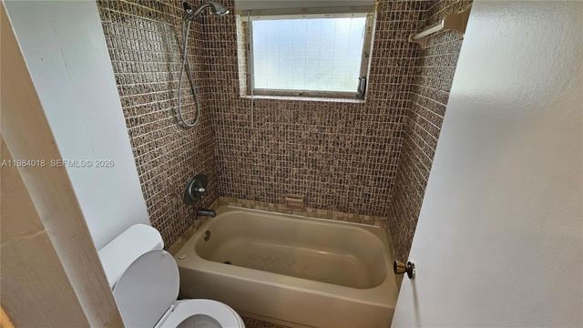 12320 SW 105th St, Miami, FL 33186