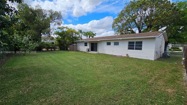 12320 SW 105th St, Miami, FL 33186