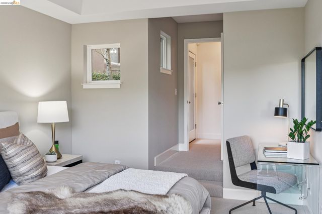 7084 Westmoorland Dr, Berkeley, CA 94705