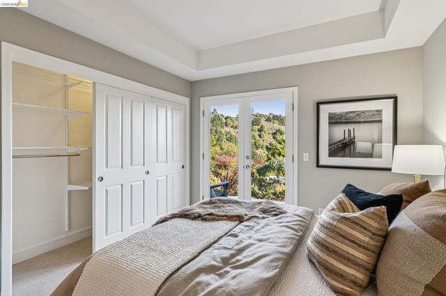 7084 Westmoorland Dr, Berkeley, CA 94705