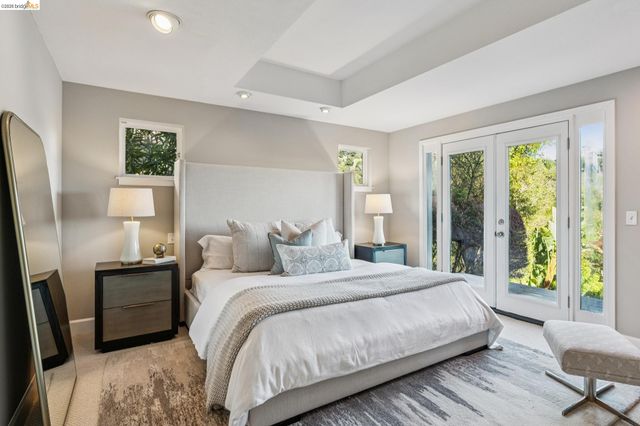 7084 Westmoorland Dr, Berkeley, CA 94705