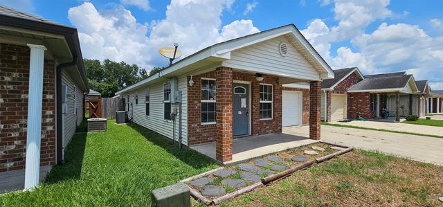 177 Jolie Oaks Blvd, Thibodaux, LA 70301