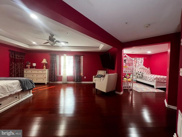 6810 ASHLEYS CROSSING CT, Temple Hills, MD 20748