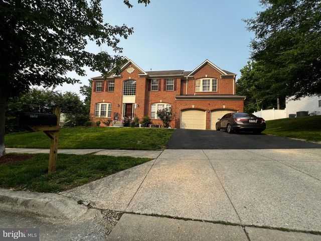 6810 ASHLEYS CROSSING CT, Temple Hills, MD 20748