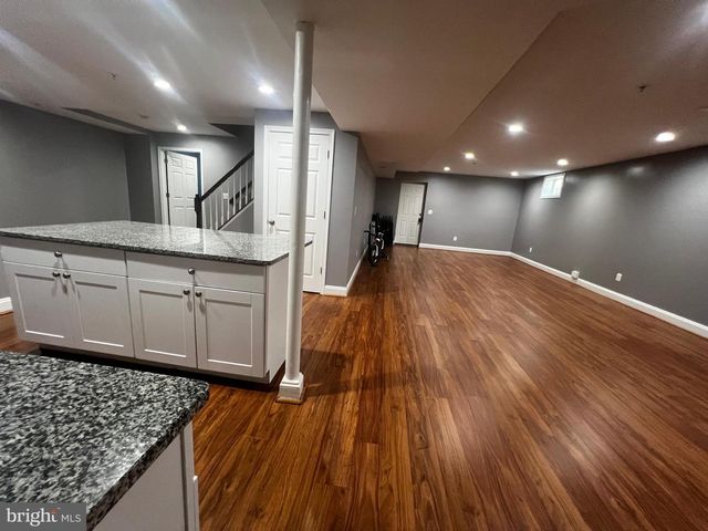 6810 ASHLEYS CROSSING CT, Temple Hills, MD 20748