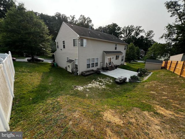 6810 ASHLEYS CROSSING CT, Temple Hills, MD 20748