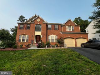 6810 ASHLEYS CROSSING CT, Temple Hills, MD 20748