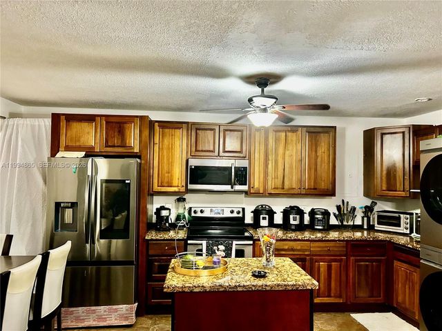 2918 Funston Street 29B, Hollywood, FL 33020
